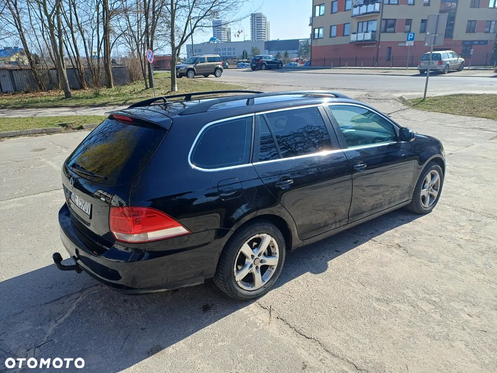 Volkswagen Golf 1.6 Comfortline - 12