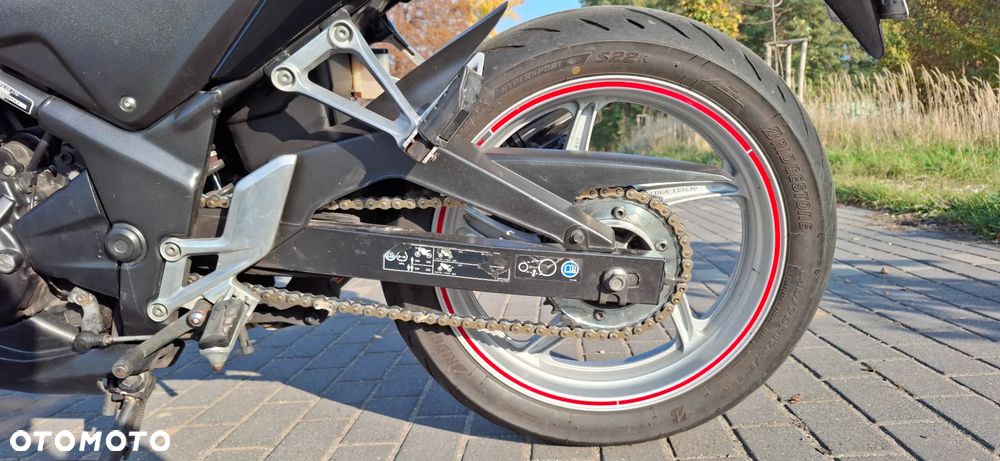 Honda CBR - 12
