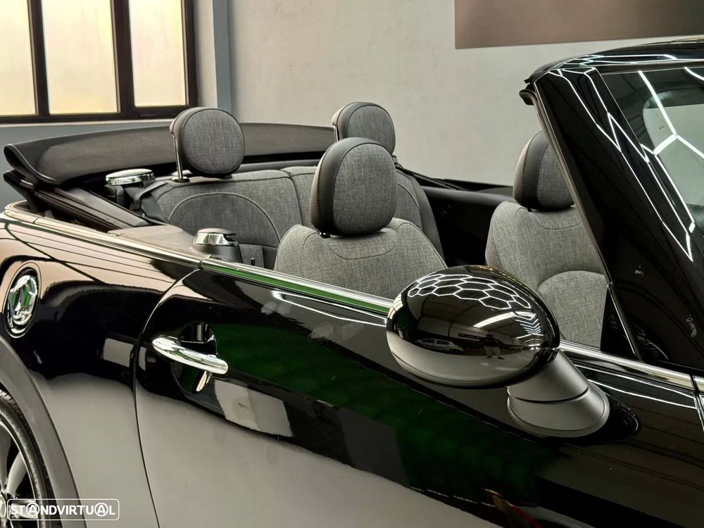 MINI Cabrio Cooper SD Auto - 24