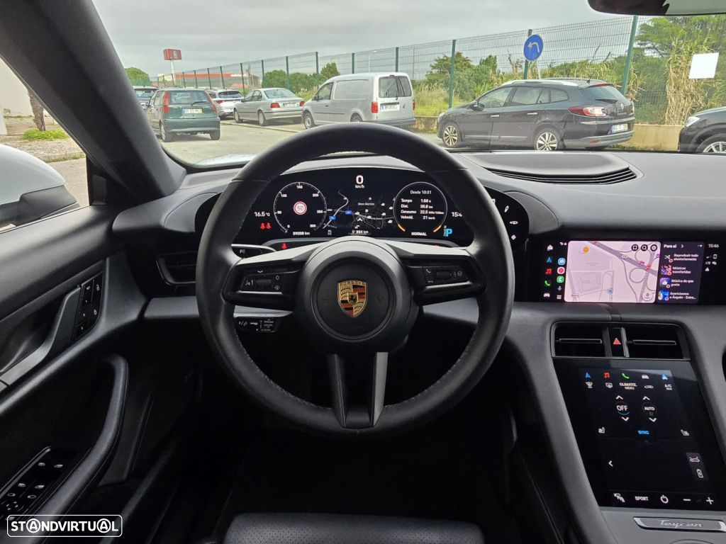 Porsche Taycan 4S bateria Performance Plus - 15