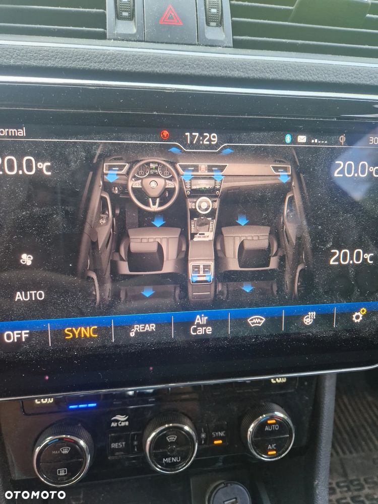 Skoda Superb 2.0 TSI 4x4 L&K DSG - 10