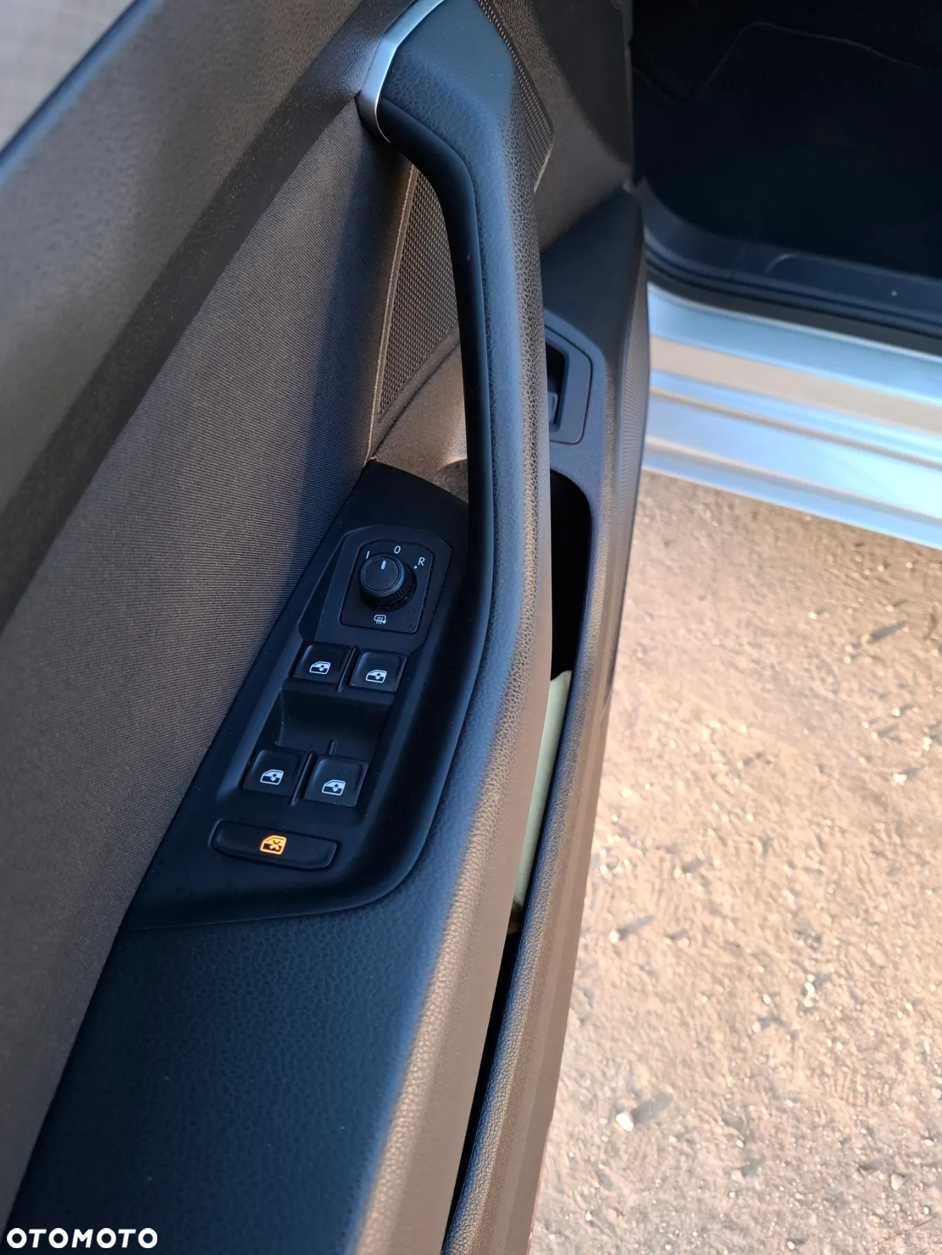 Volkswagen Passat - 21