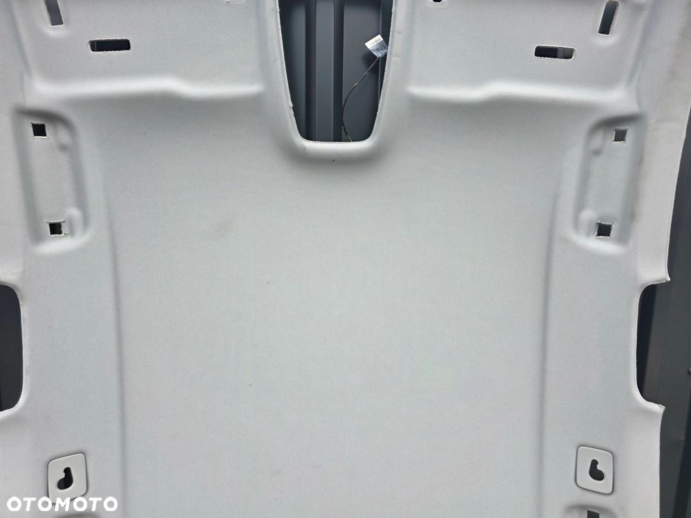 PODSUFITKA AUDI A4 B9 KOMBI 8W9867506L 1RC GRAU USZKODZONA ! - 3