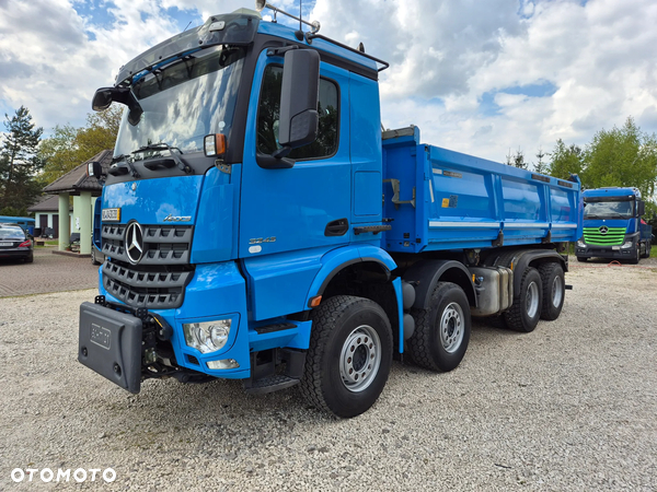 Mercedes-Benz MERCEDES AROCS 3243 8X4 3-strony Miller-Kipper