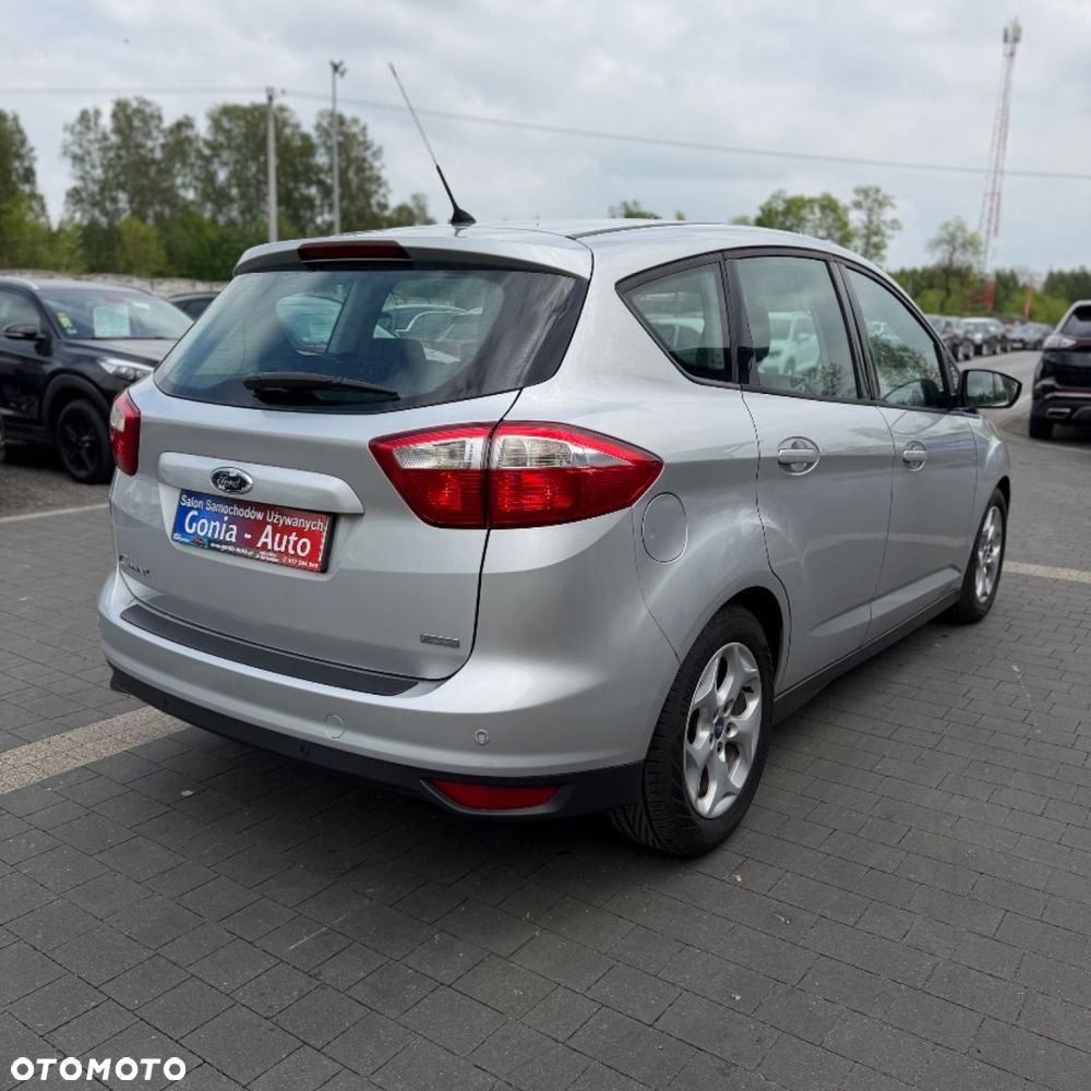 Ford C-MAX - 11