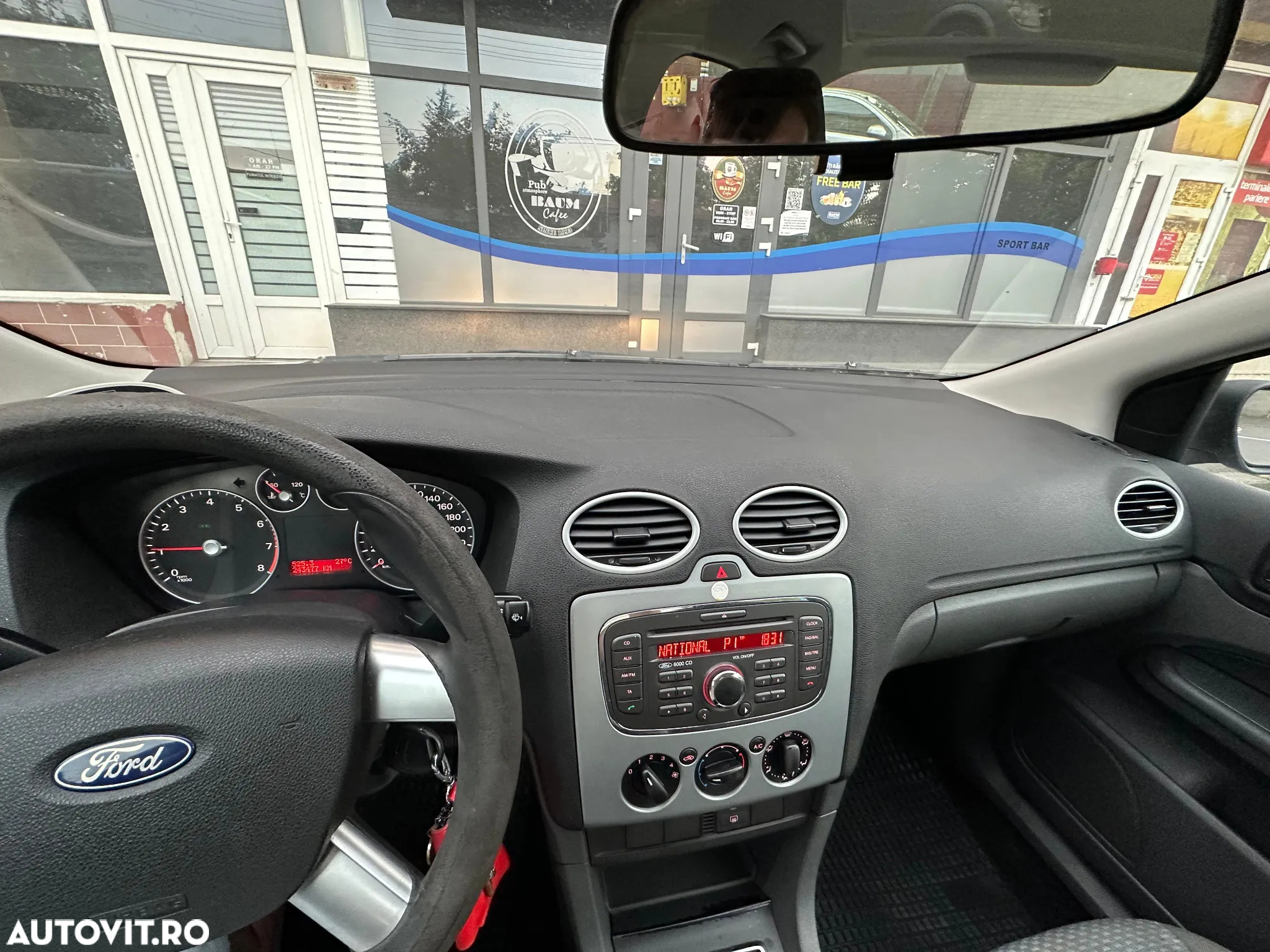 Ford Focus - 8
