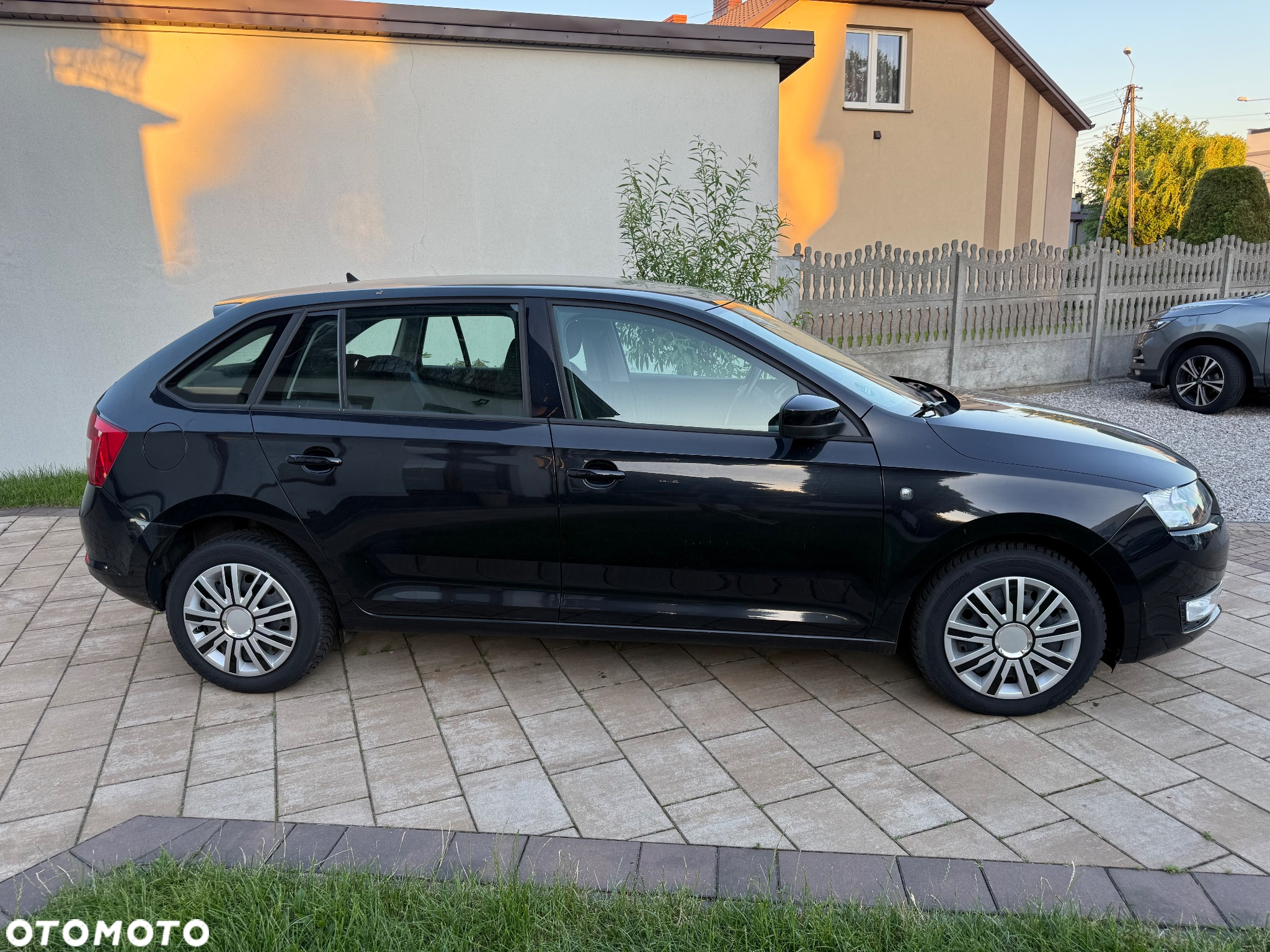 Skoda RAPID 1.2 TSI Edition - 18