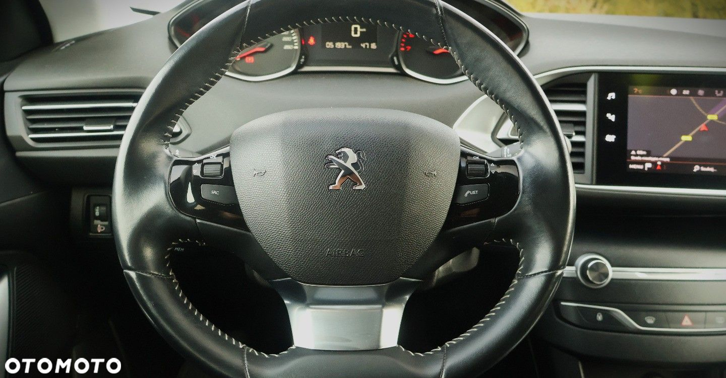 Peugeot 308 - 21