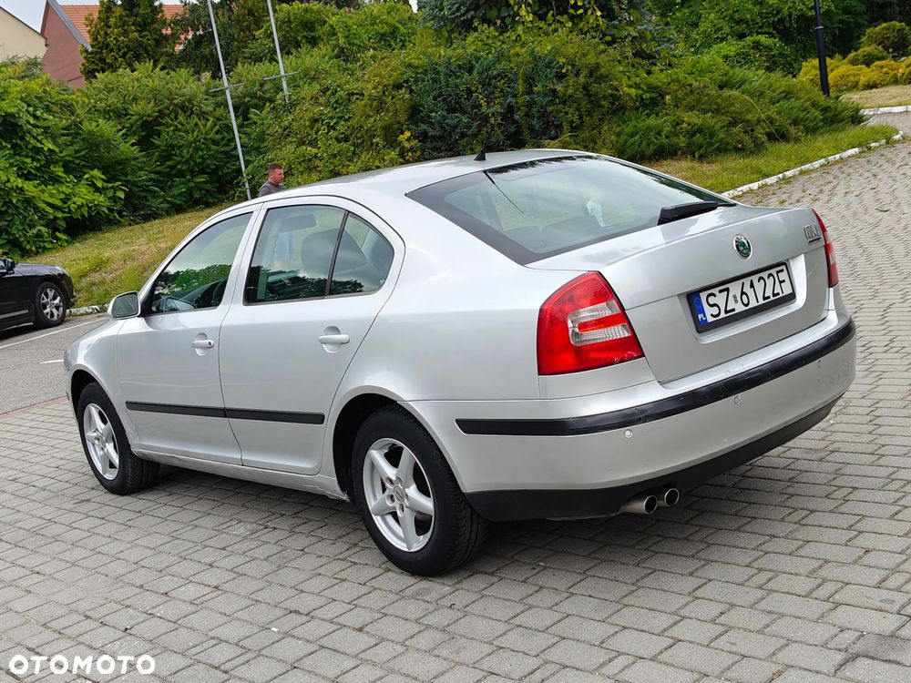 Skoda Octavia 1.6 Selection - 15