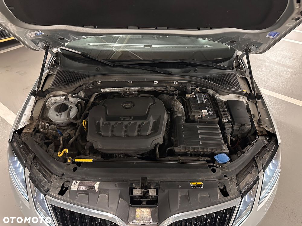 Skoda Octavia 2.0 TSI Style DSG - 6