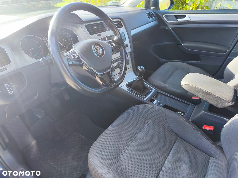 Volkswagen Golf VII 1.6 TDI BlueMotion Trendline - 4