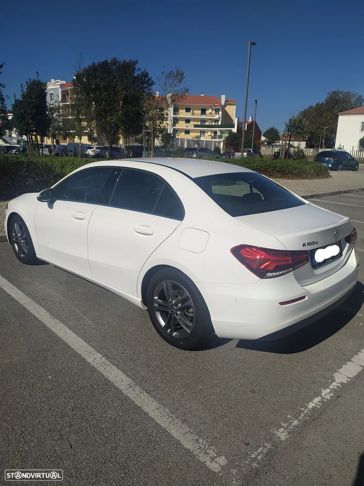 Mercedes-Benz A 180 Limousine d Style Plus Aut. - 4