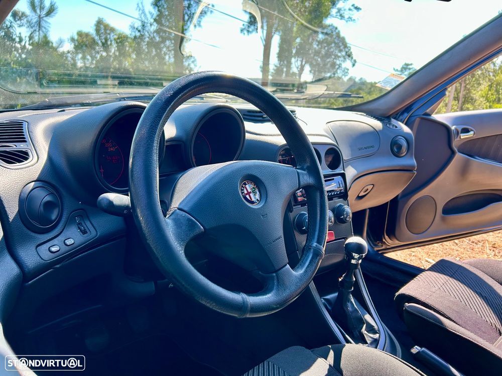 Alfa Romeo 156 1.9 JTD - 7