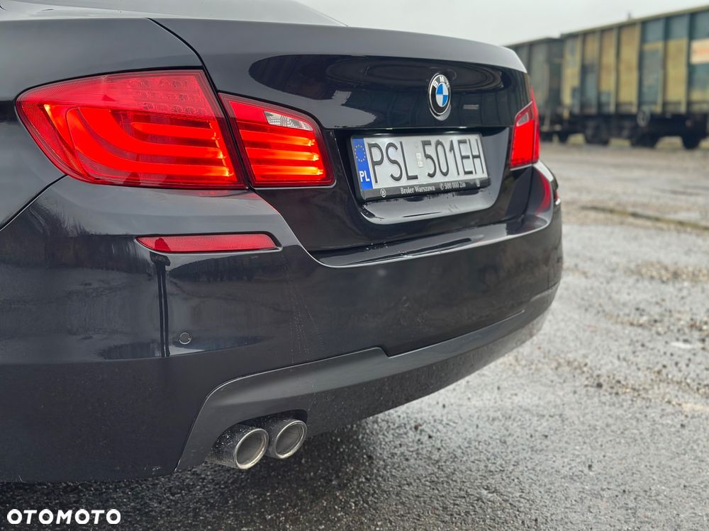 BMW Seria 5 520d - 24