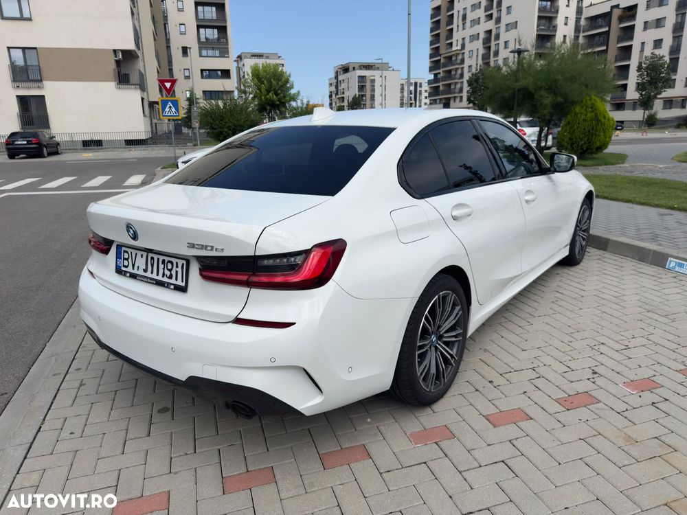 BMW Seria 3 330e AT PHEV - 4