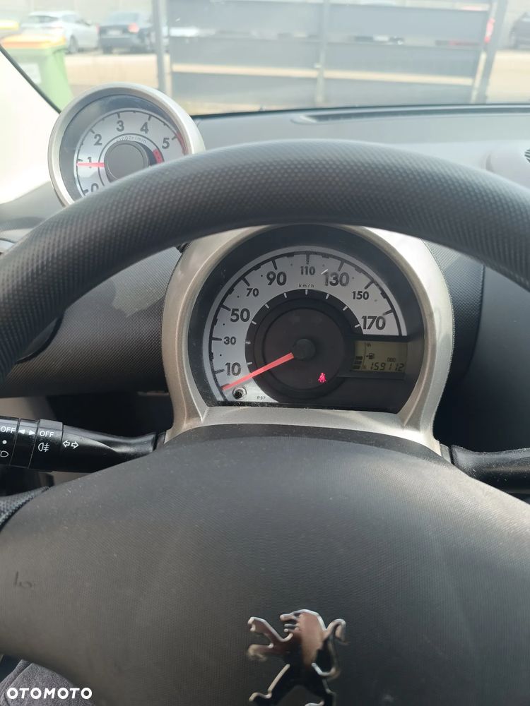 Peugeot 107 1.4 HDI Trendy - 7