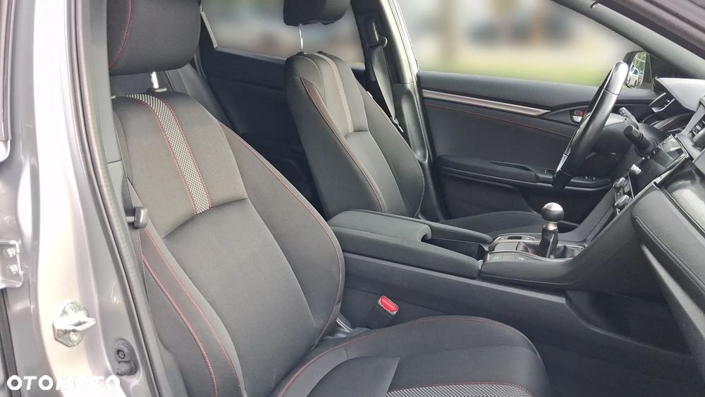 Honda Civic 1.0 T Comfort Sport Line - 18