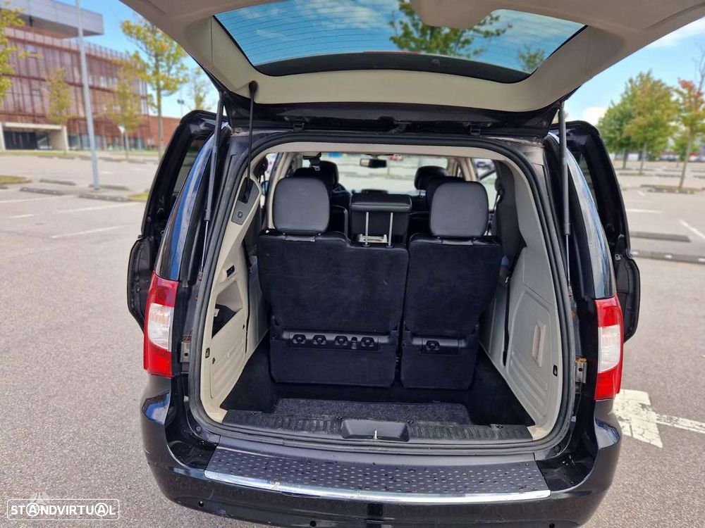 Lancia Voyager 3.6 V6 VVT 24v Gold - 4