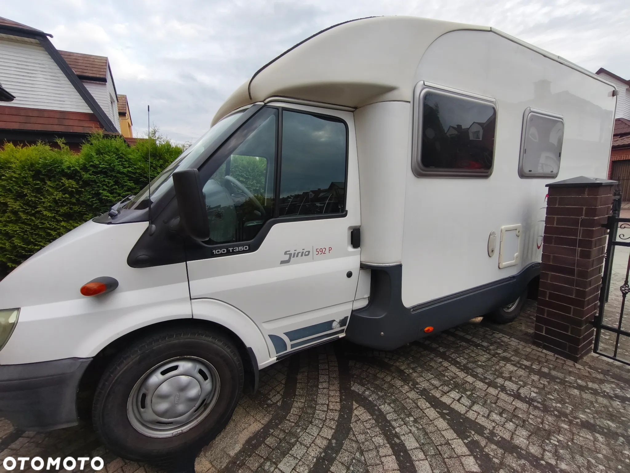 Ford Transit - 1