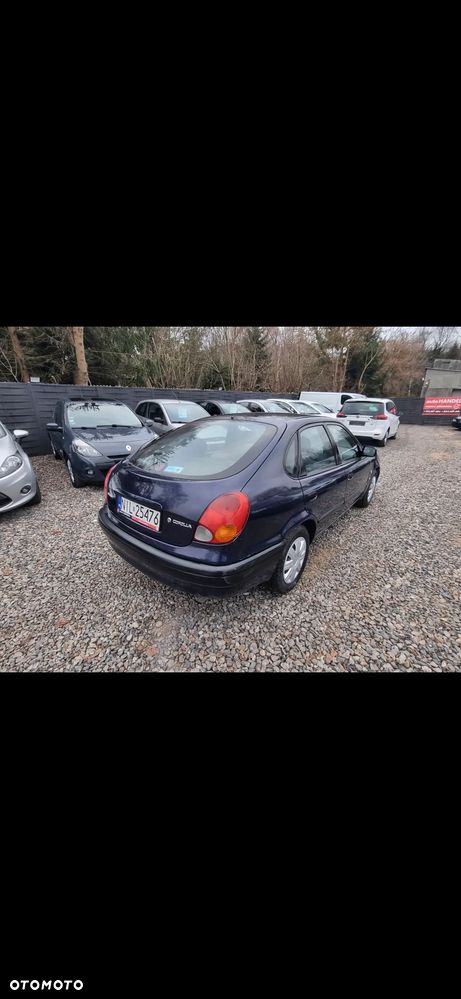 Toyota Corolla 2.0 D-4D Sol - 3