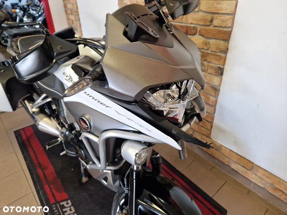 Honda VFR - 21