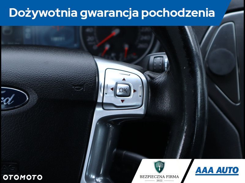 Ford Mondeo - 20