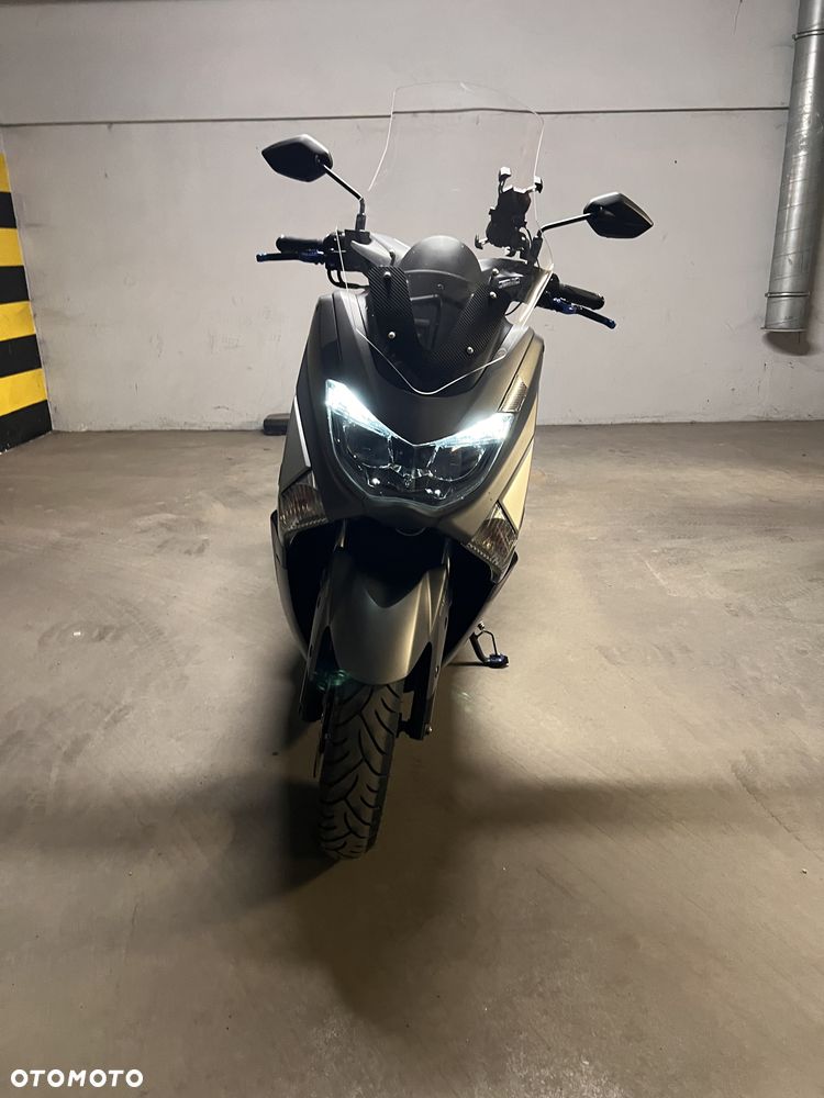 Yamaha NMAX - 3