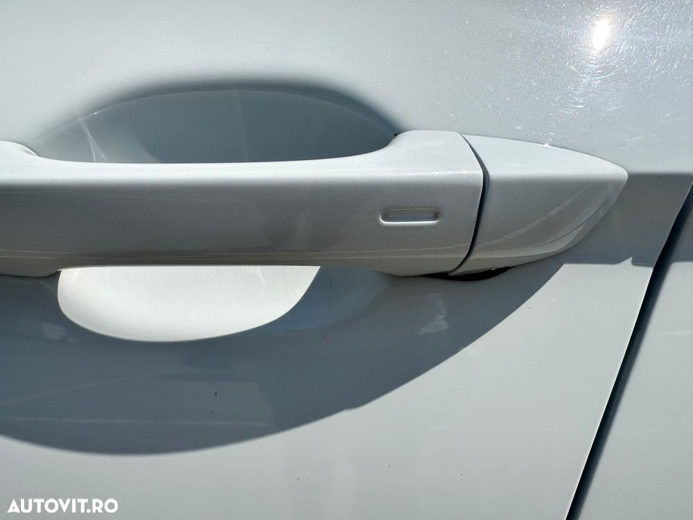 VOLKSWAGEN Passat 2022 — imagine 3
