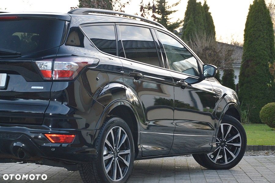 Ford Kuga 1.5 EcoBoost 2x4 Black & Silver - 20