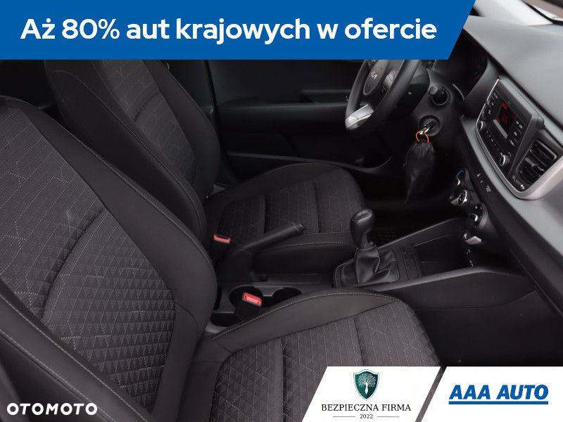 Kia Rio - 10