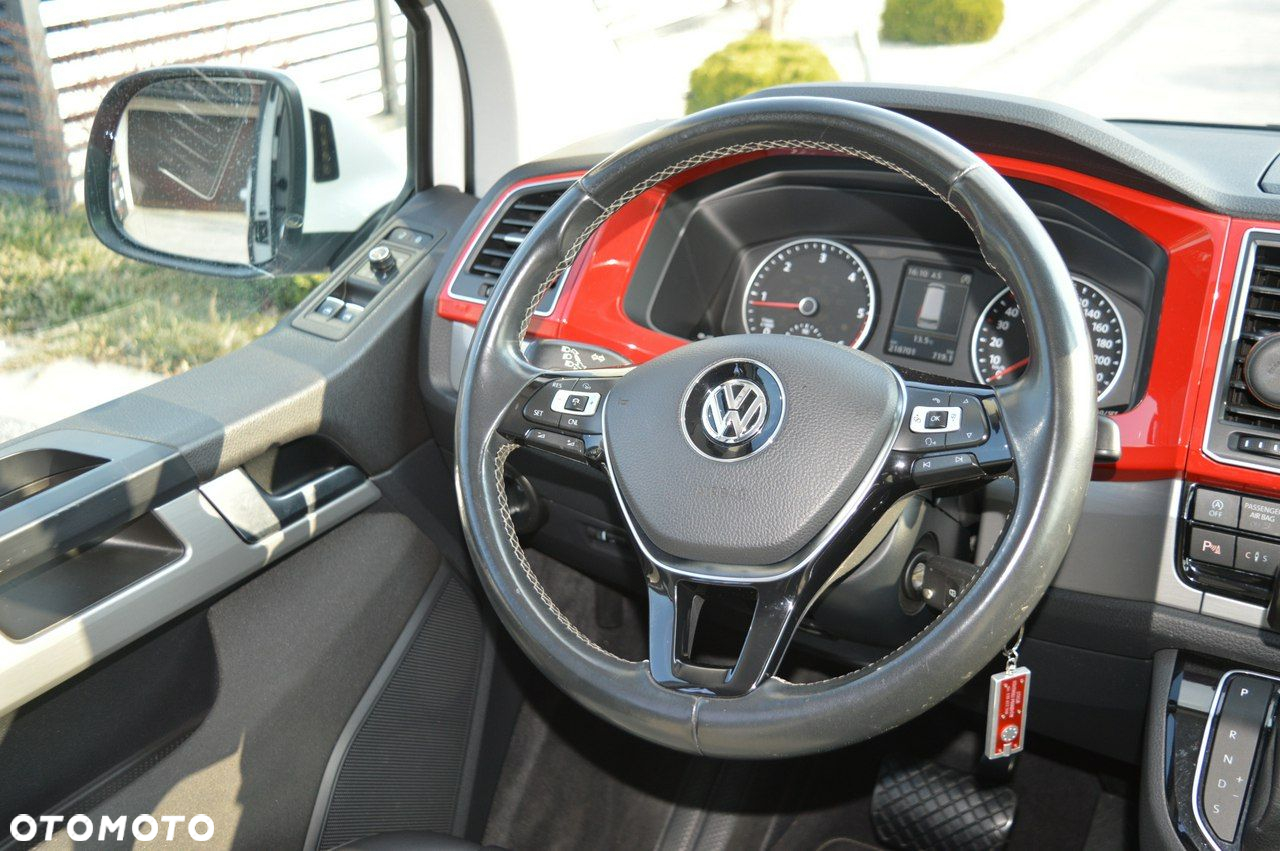 Volkswagen Multivan 6.1 2.0 TDI L1 Highline DSG - 22