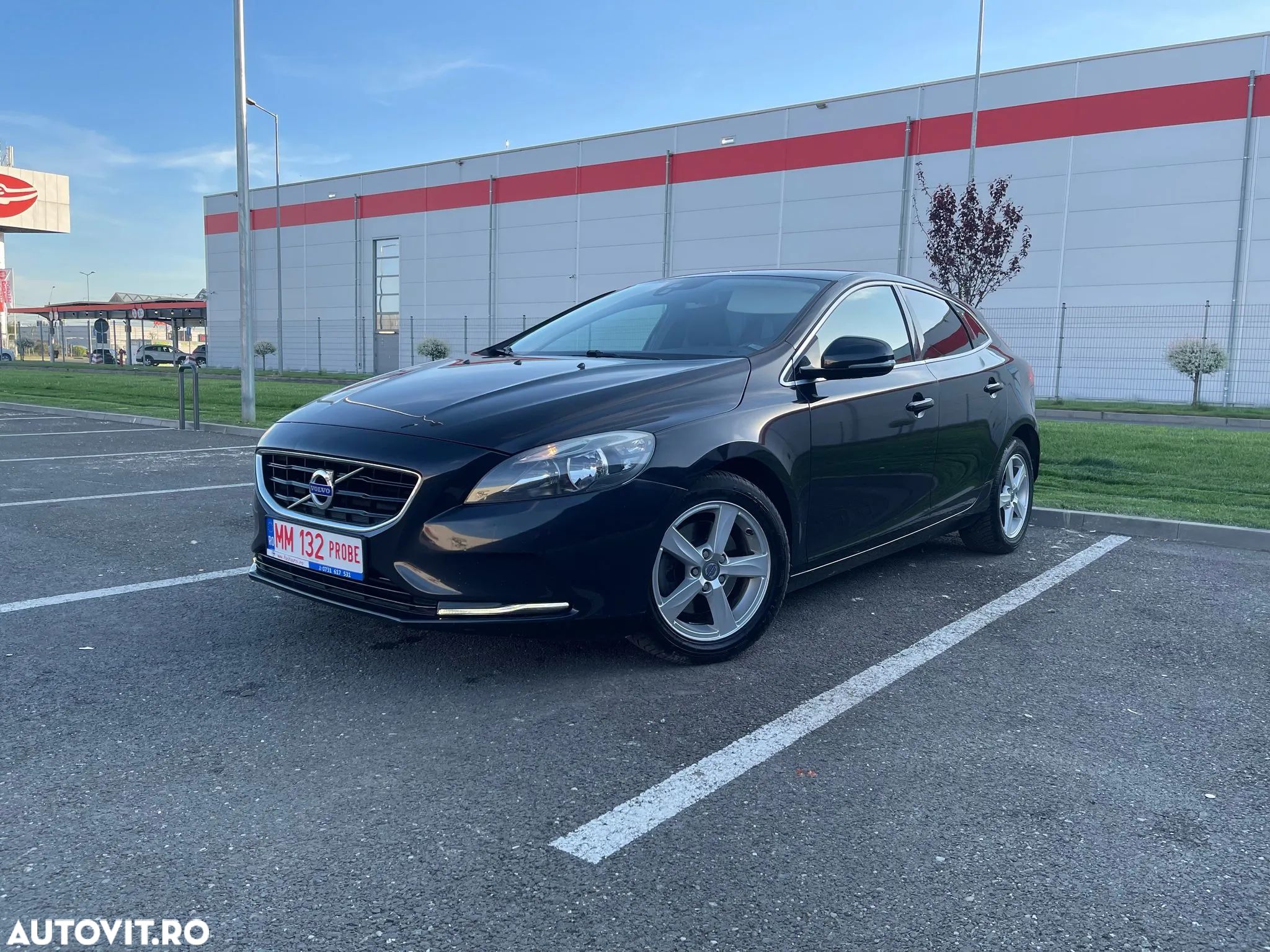 Volvo V40 Cross Country D2 Powershift Momentum - 1