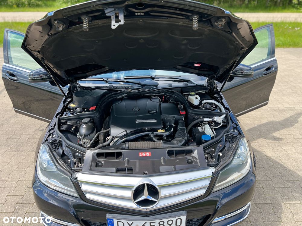 Mercedes-Benz Klasa C 180 T 7G-TRONIC Avantgarde Edition - 9