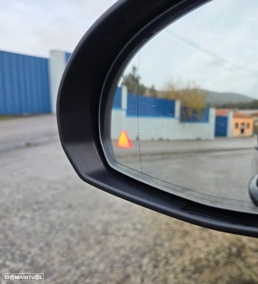 Mercedes-Benz C 300 d AMG Line - 38