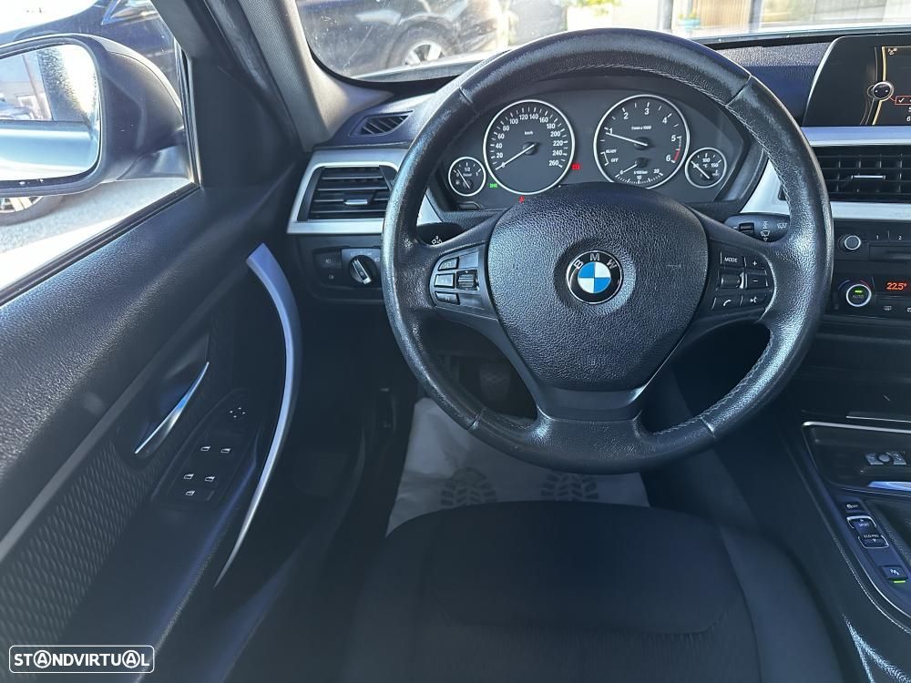 BMW 320 d Sport Line - 20