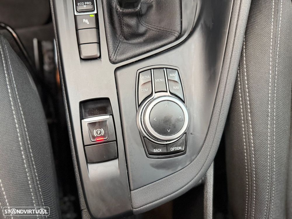 BMW X1 16 d sDrive Auto Line Sport - 16