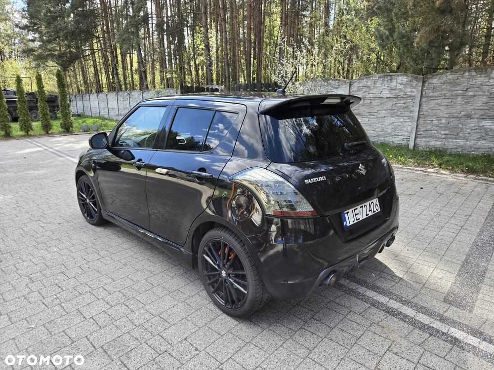 Suzuki Swift 1.6 Sport - 12