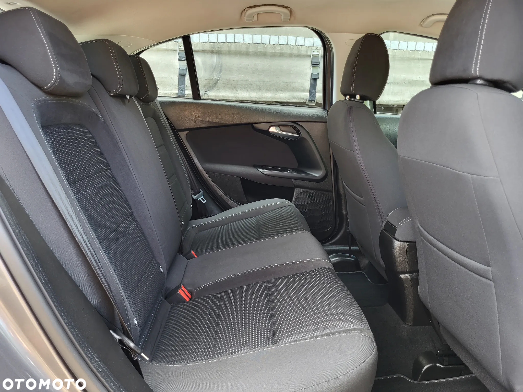 Fiat Tipo 1.4 T-Jet 16v Lounge - 27