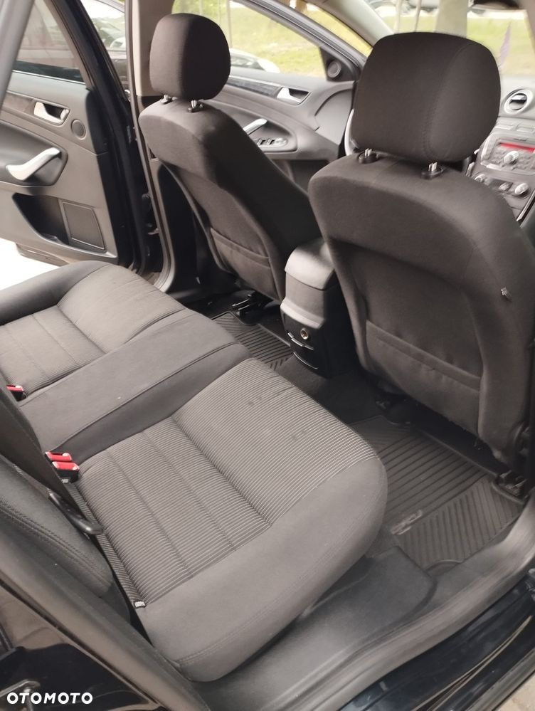 Ford Mondeo 1.6 TDCi Titanium - 15
