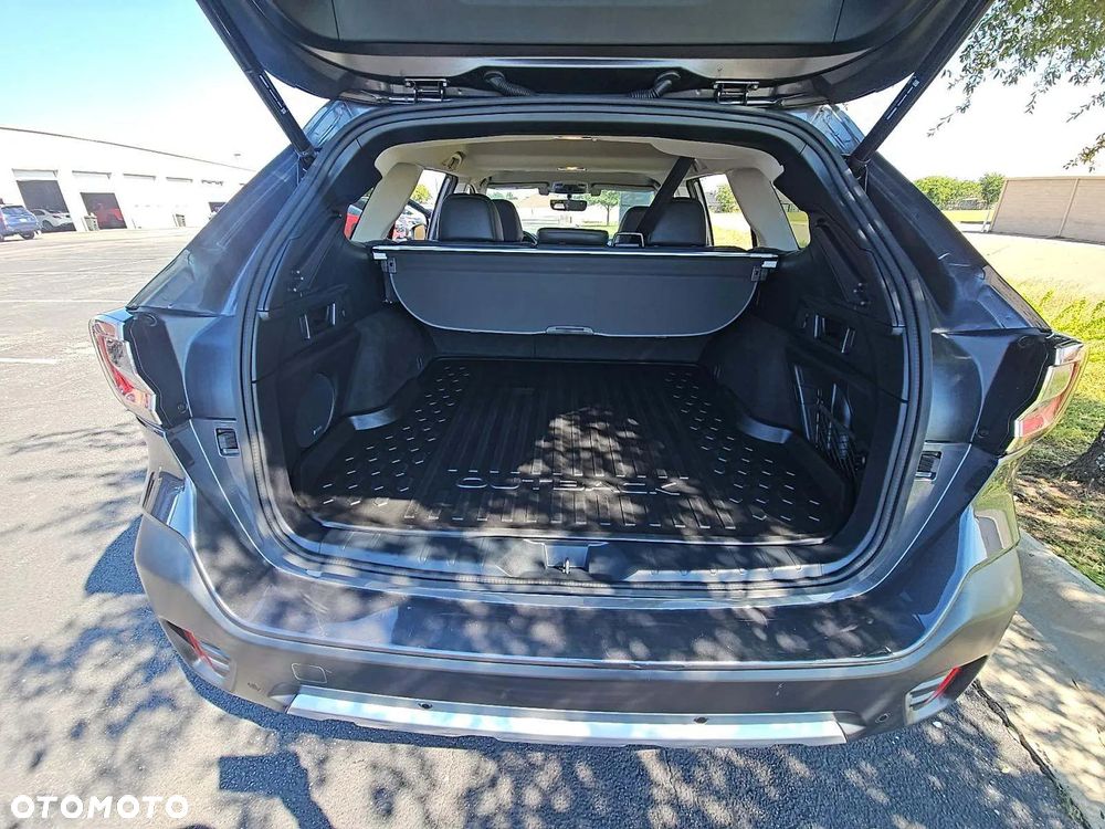 Subaru Outback - 12