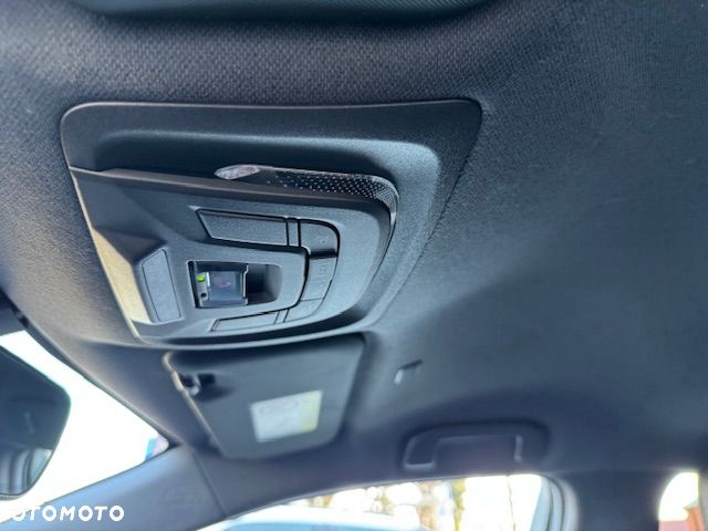 Toyota Corolla 1.8 Hybrid Style - 28