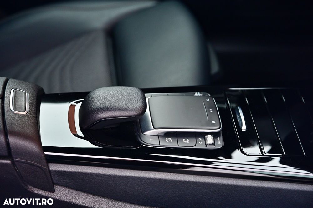 Mercedes-Benz A - 18