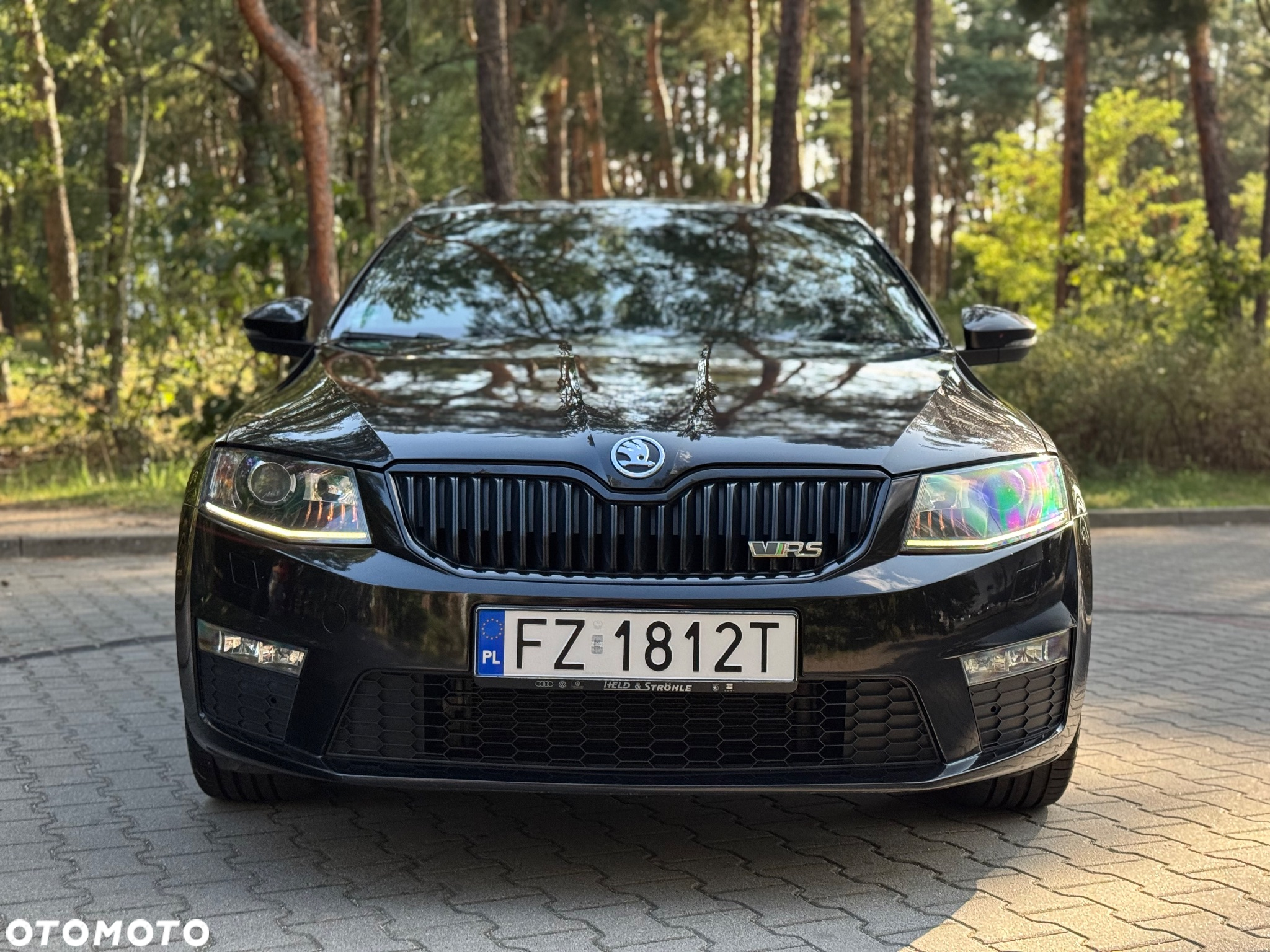 Skoda Octavia Combi 2.0 TDI RS - 16