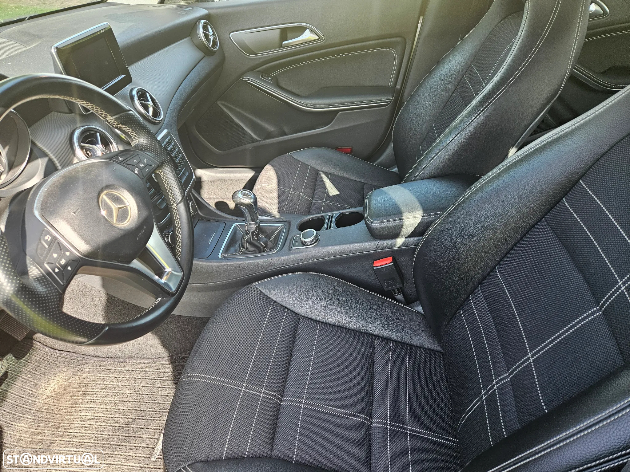 Mercedes-Benz CLA 200 CDi Urban - 16