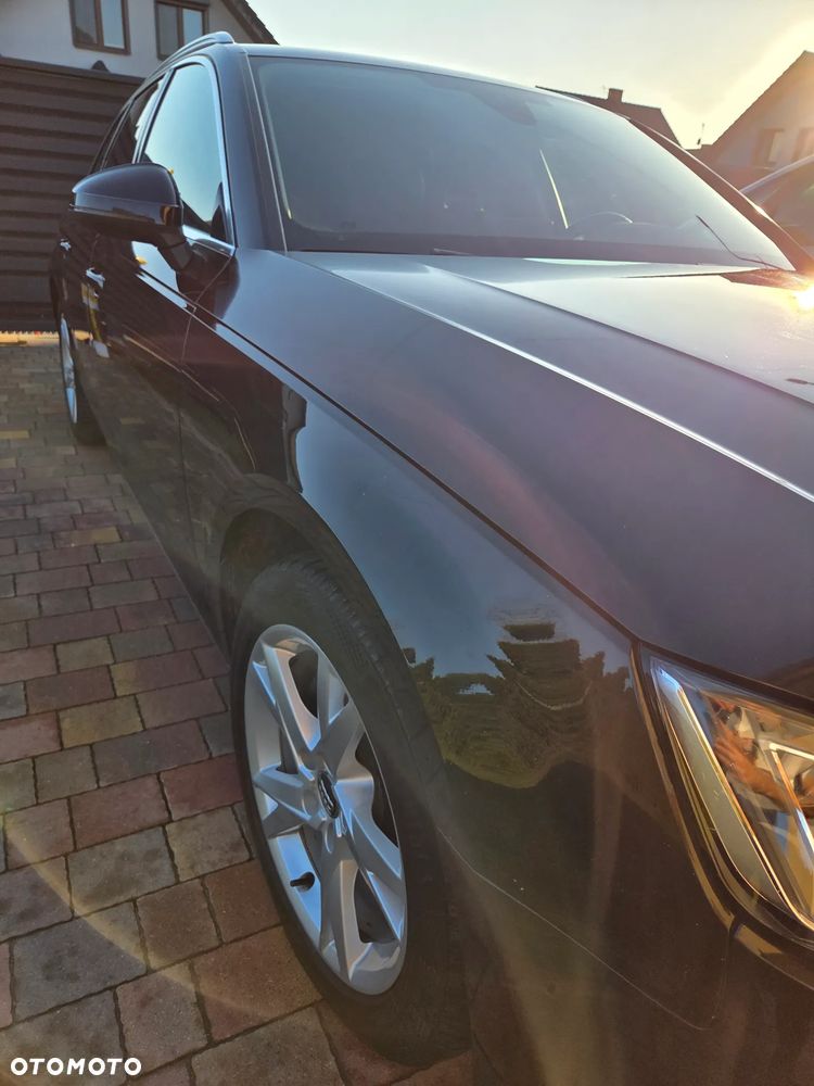 Audi A4 Avant 2.0 TDI Sport S tronic - 10