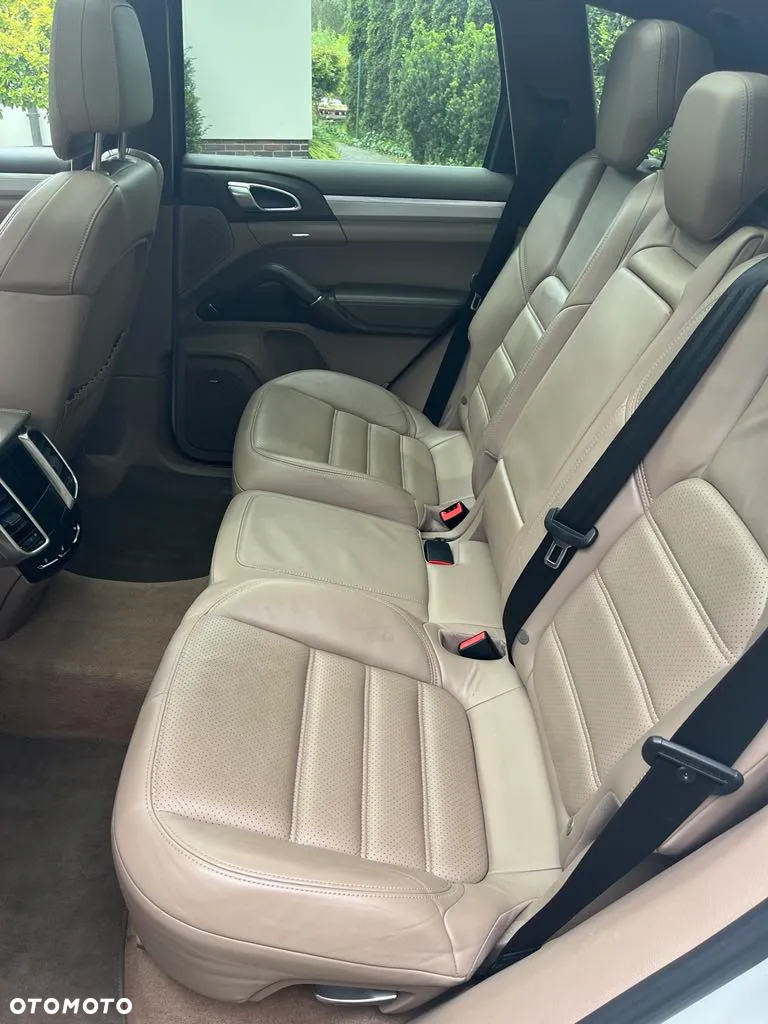 Porsche Cayenne Diesel - 14