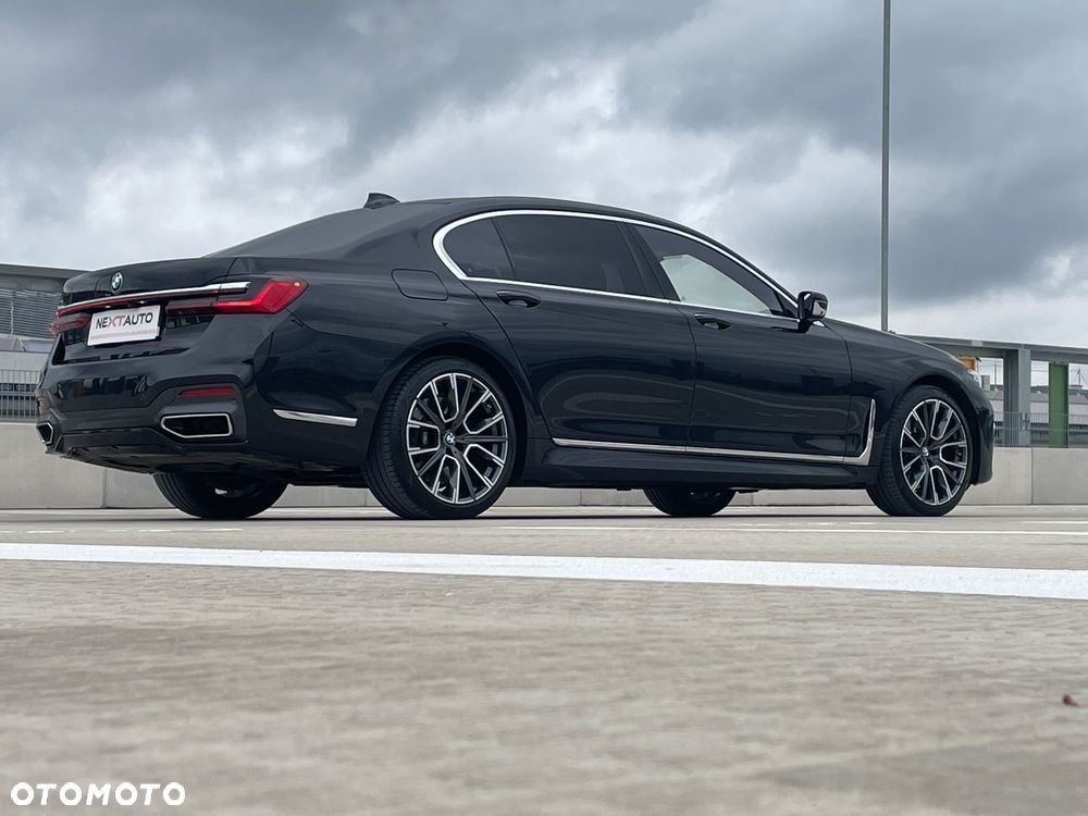 BMW Seria 7 750Li xDrive sport - 8