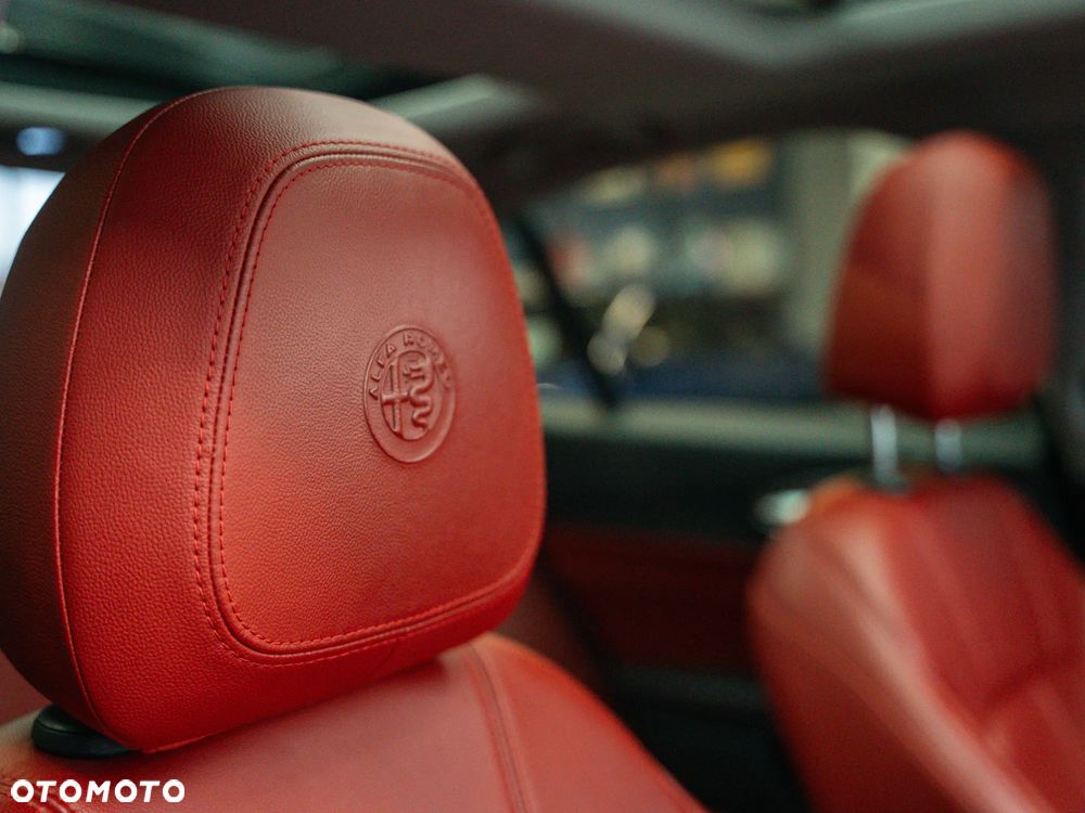 Alfa Romeo Giulia - 21