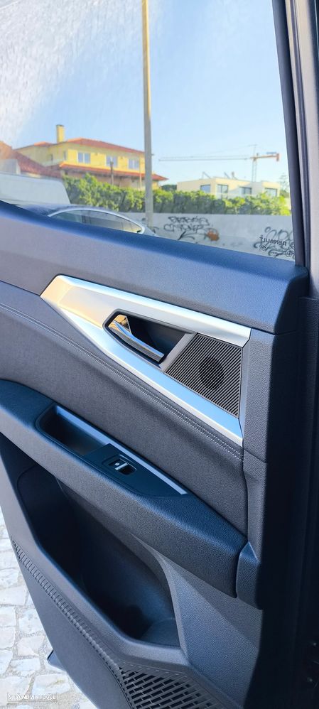 Renault Austral 1.3 Mild Hybrid Iconic Auto - 37