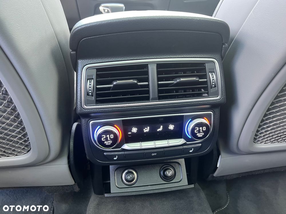 Audi Q7 - 16